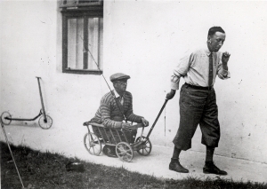 1_Josef a Karel Čapek na prázdninách v roce 1930_foto Památník Karla Čapka_repro zdarma